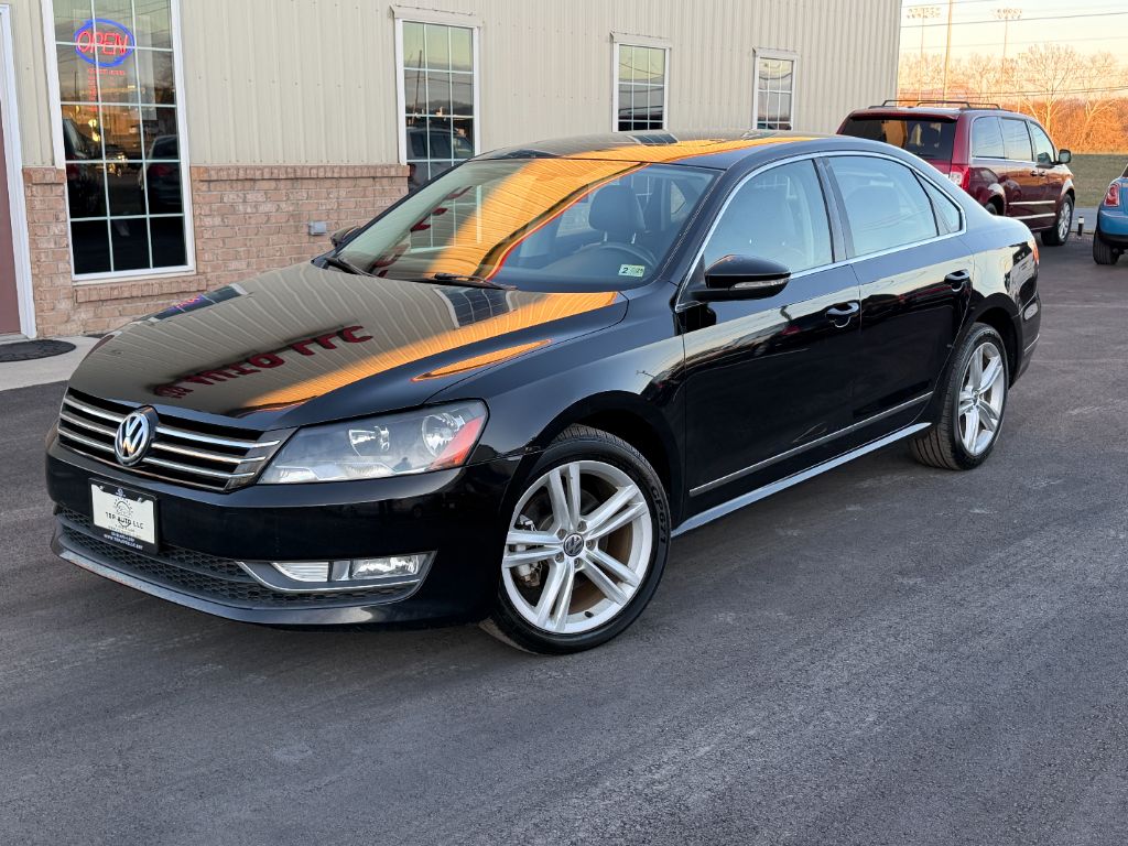 2012 Volkswagen Passat SEL