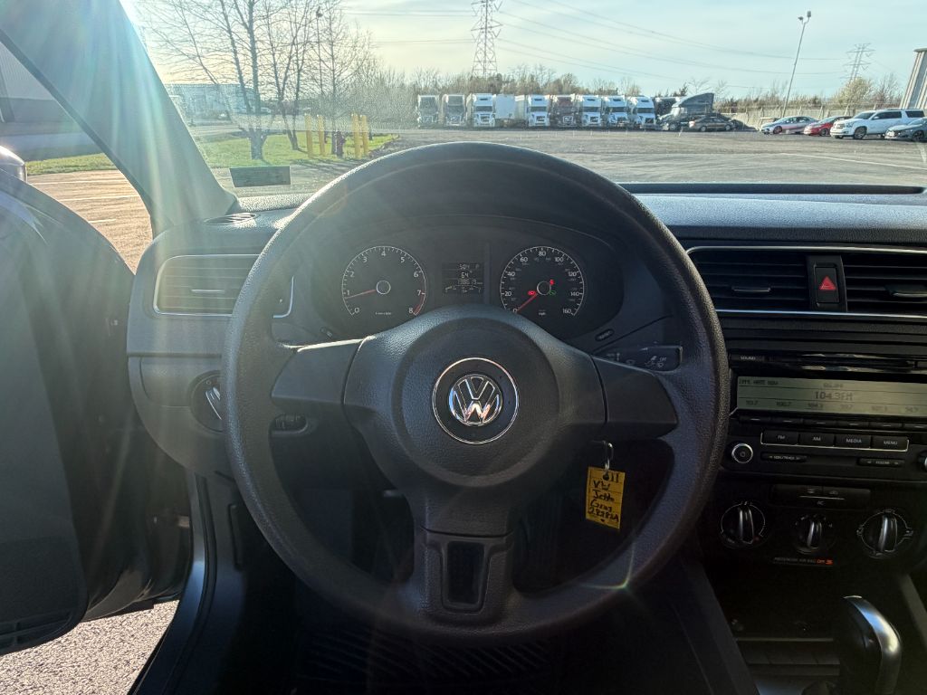 2011 Volkswagen Jetta SE - Photo 12