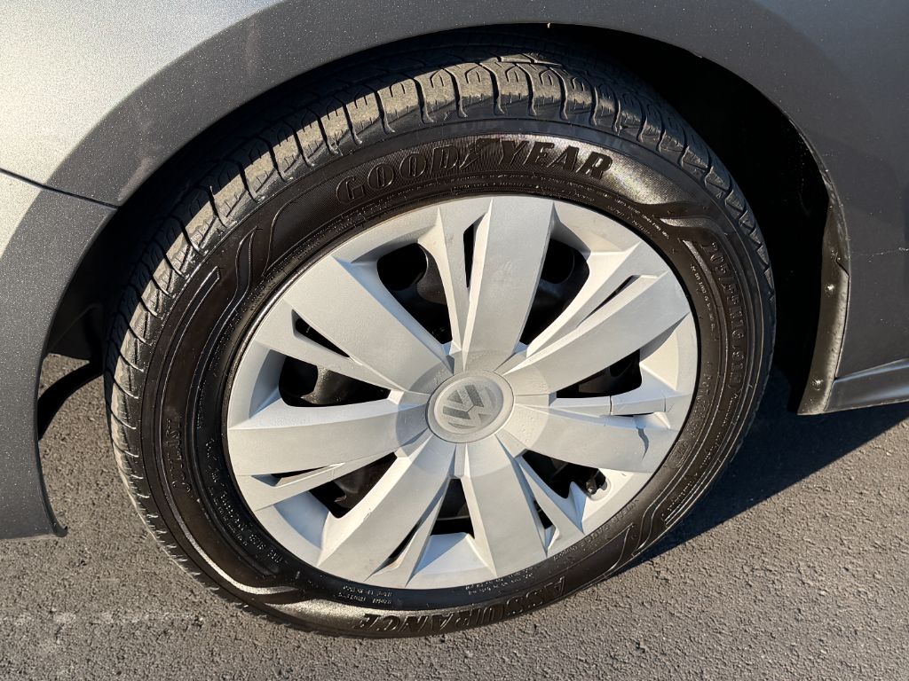 2011 Volkswagen Jetta SE - Photo 31