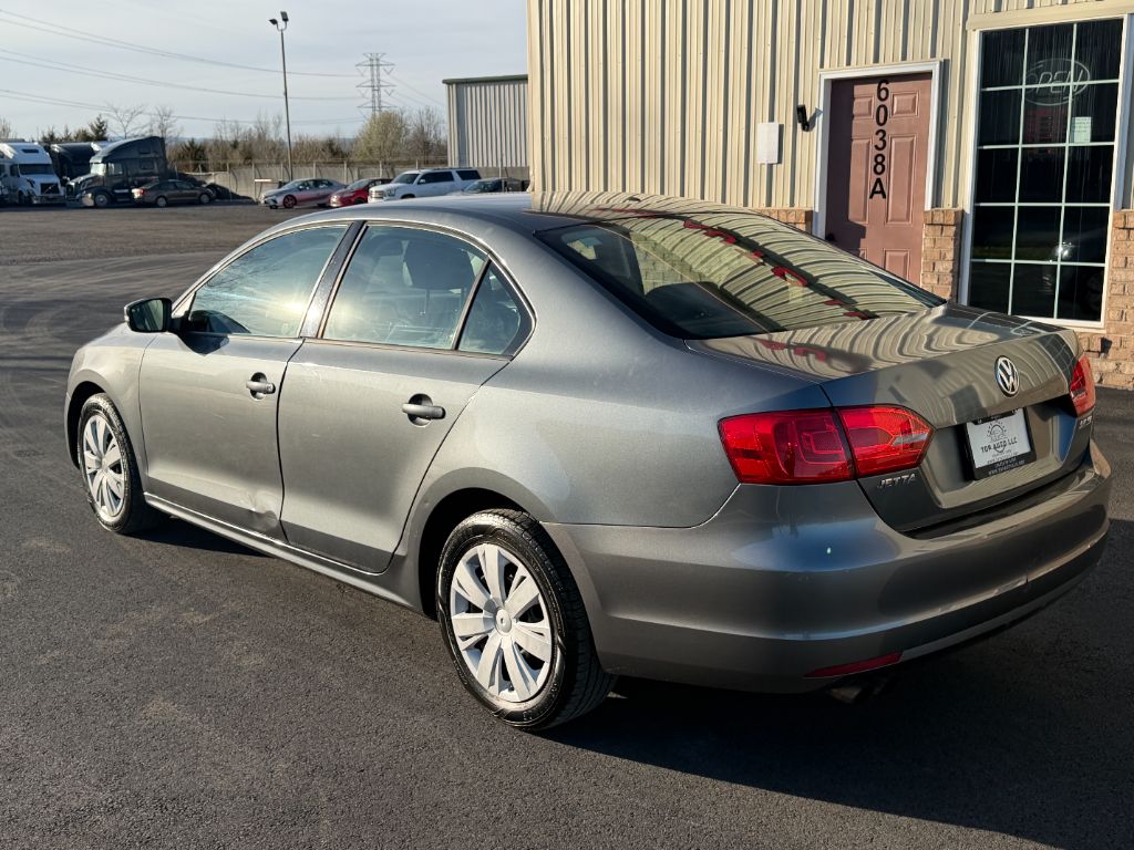 2011 Volkswagen Jetta SE - Photo 7